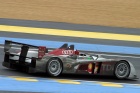 No position lights for Luhr, Rockenfeller and Premat in the #3 Audi...